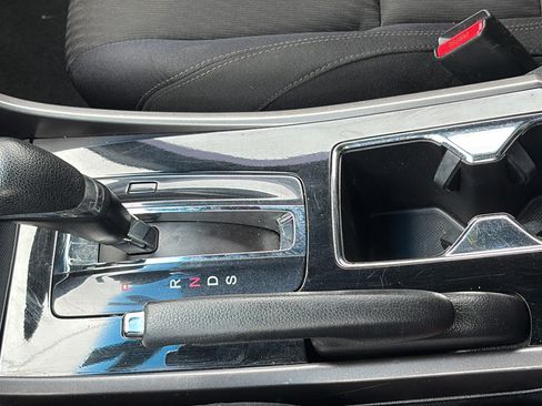 Used 2016 Honda Accord EX image 21