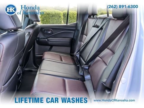 Used 2023 Honda Ridgeline Black Edition image 13