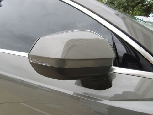 Used 2022 Audi Q3 2.0T Premium Plus w/ Premium Plus Package image 25