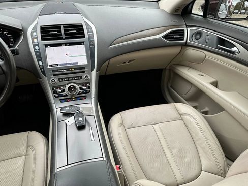 Used 2018 Lincoln MKZ Reserve w/ Climate Package AWD/4WD image 13