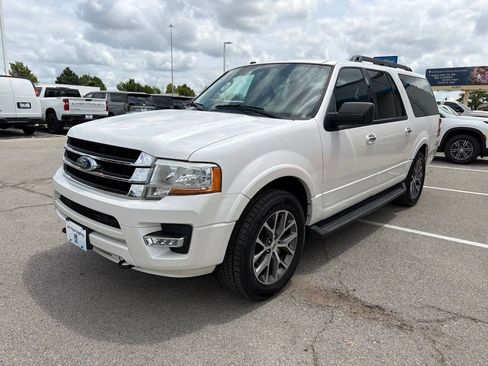 Used 2017 Ford Expedition EL XLT AWD/4WD image 7