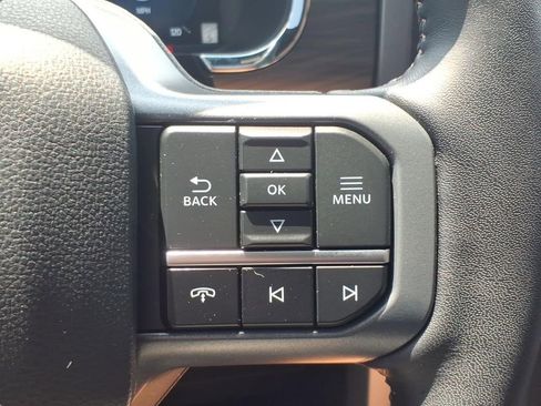 Used 2024 Ford F150 Lariat AWD/4WD image 24
