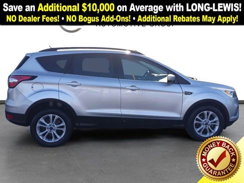 Used 2017 Ford Escape SE w/ Equipment Group 201A image 8