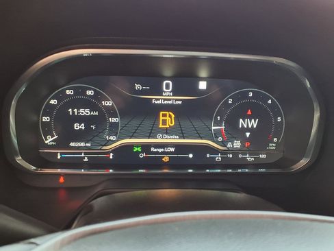 Used 2022 GMC Yukon AT4 w/ Technology Package AWD/4WD image 26