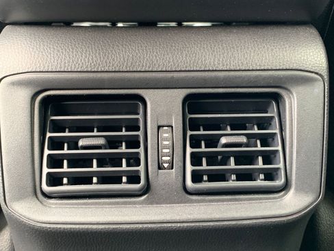 Used 2025 Toyota RAV4 LE image 23