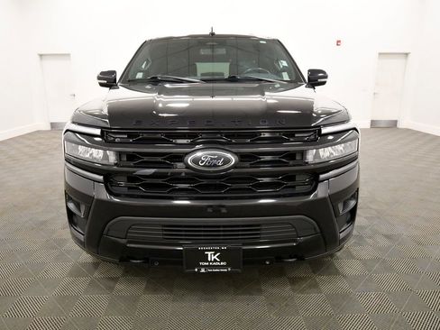 Used 2022 Ford Expedition Max Limited w/ Equipment Group 303A AWD/4WD image 11