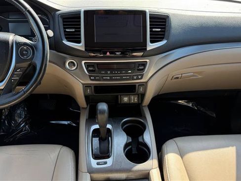 Used 2017 Honda Pilot EX-L image 38