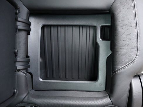 New 2026 GMC Sierra 1500 AT4X w/ LPO, Black Badging Package image 32