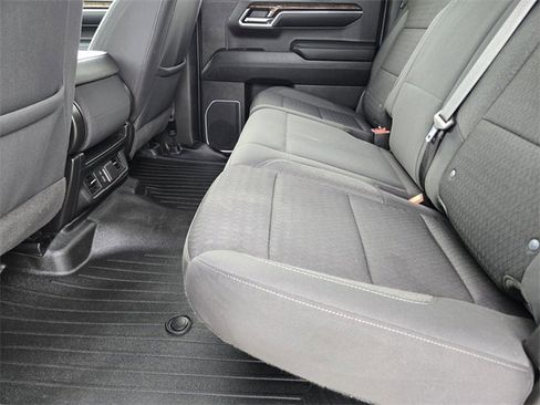 Used 2023 GMC Sierra 1500 SLE w/ X31 Off-Road Package image 29
