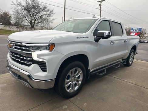 Used 2024 Chevrolet Silverado 1500 LTZ w/ Technology Package image 5