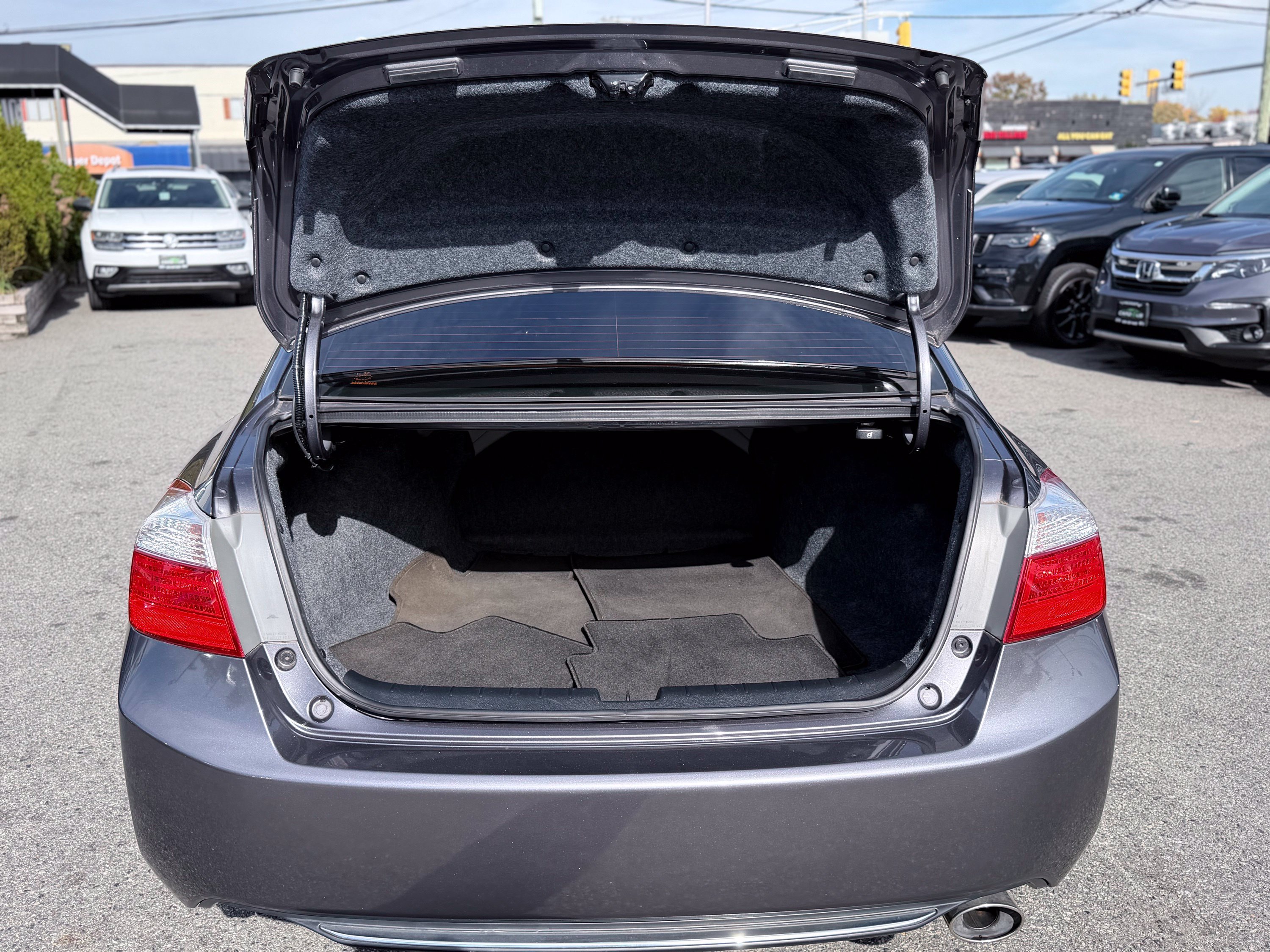 Used 2015 Honda Accord EX image 9