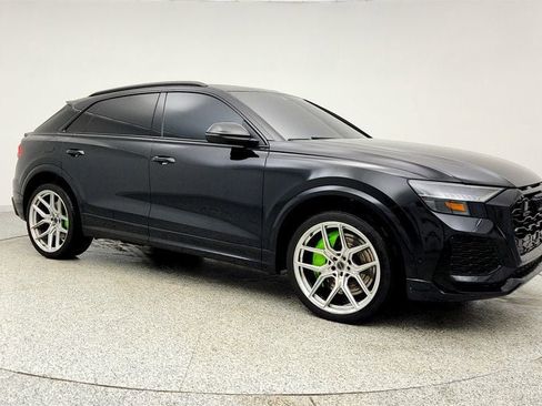 Used 2022 Audi RS Q8 w/ Black Optic Package image 3
