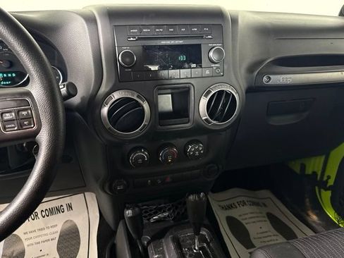 Used 2012 Jeep Wrangler Sport AWD/4WD image 29