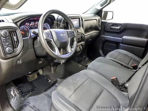 Used 2021 Chevrolet Silverado 1500 Custom Trail Boss w/ Safety Confidence Package AWD/4WD image 11