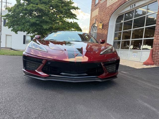 Used 2020 Chevrolet Corvette Stingray Preferred Cpe w/ 2LT Preferred Equipment Group RWD image 2