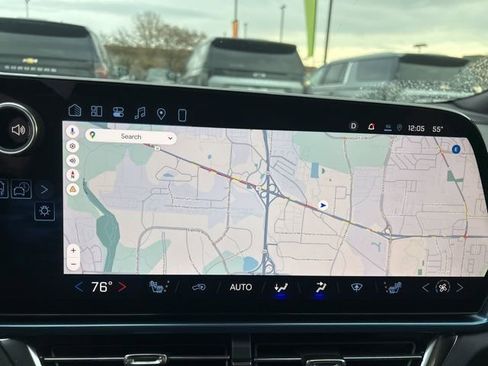 New 2026 Chevrolet Equinox EV LT image 21