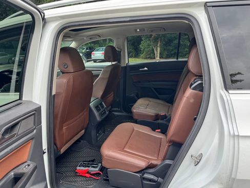 Used 2021 Volkswagen Atlas SEL AWD/4WD image 22