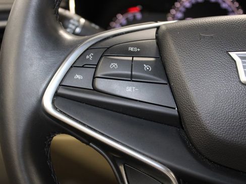 Used 2018 Cadillac XT5 Premium Luxury w/ Driver Assist Package image 22