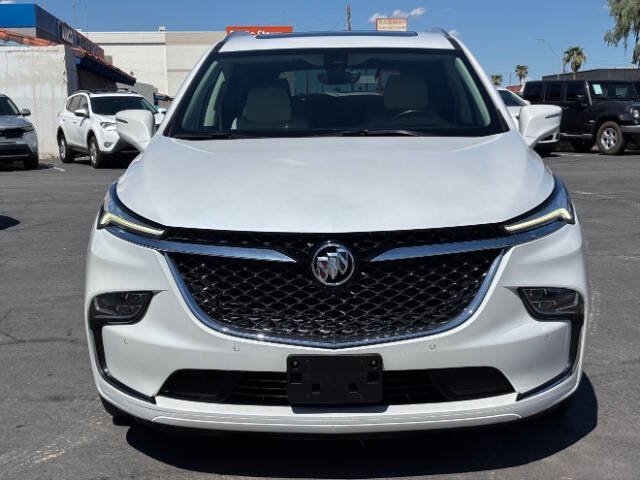 Used 2022 Buick Enclave Avenir w/ Avenir Technology Package AWD/4WD image 6