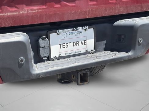 Used 2023 Nissan Frontier PRO-4X w/ Pro Convenience Package AWD/4WD image 35