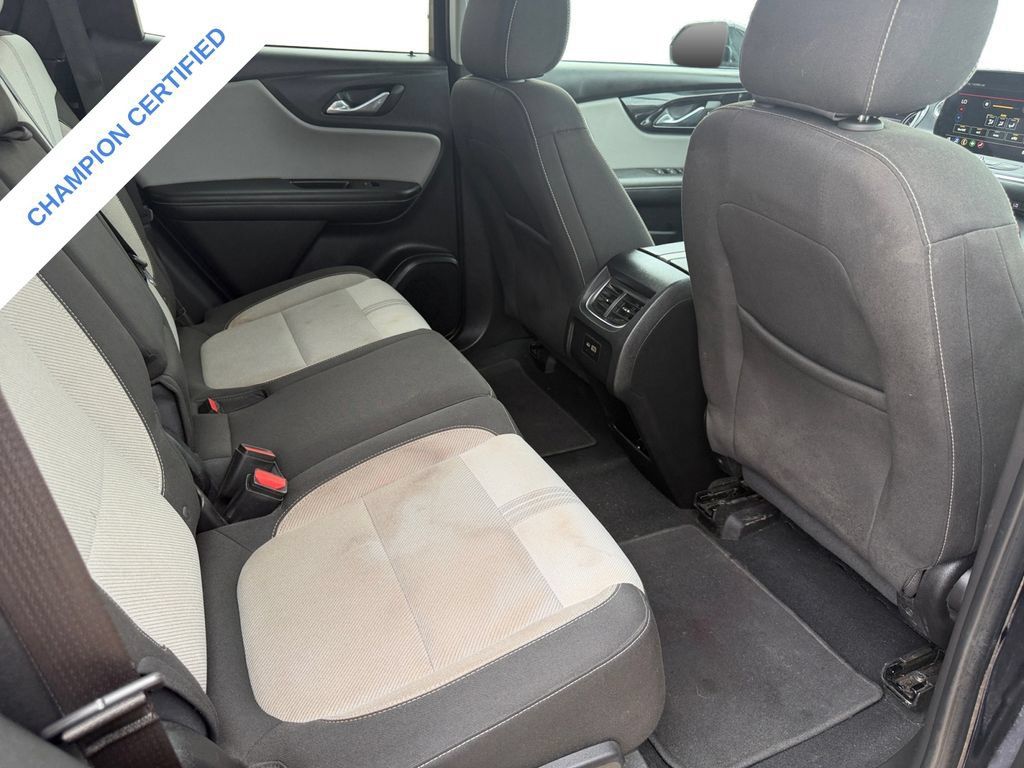 Used 2023 Chevrolet Blazer LT w/ Driver Confidence Package FWD image 17