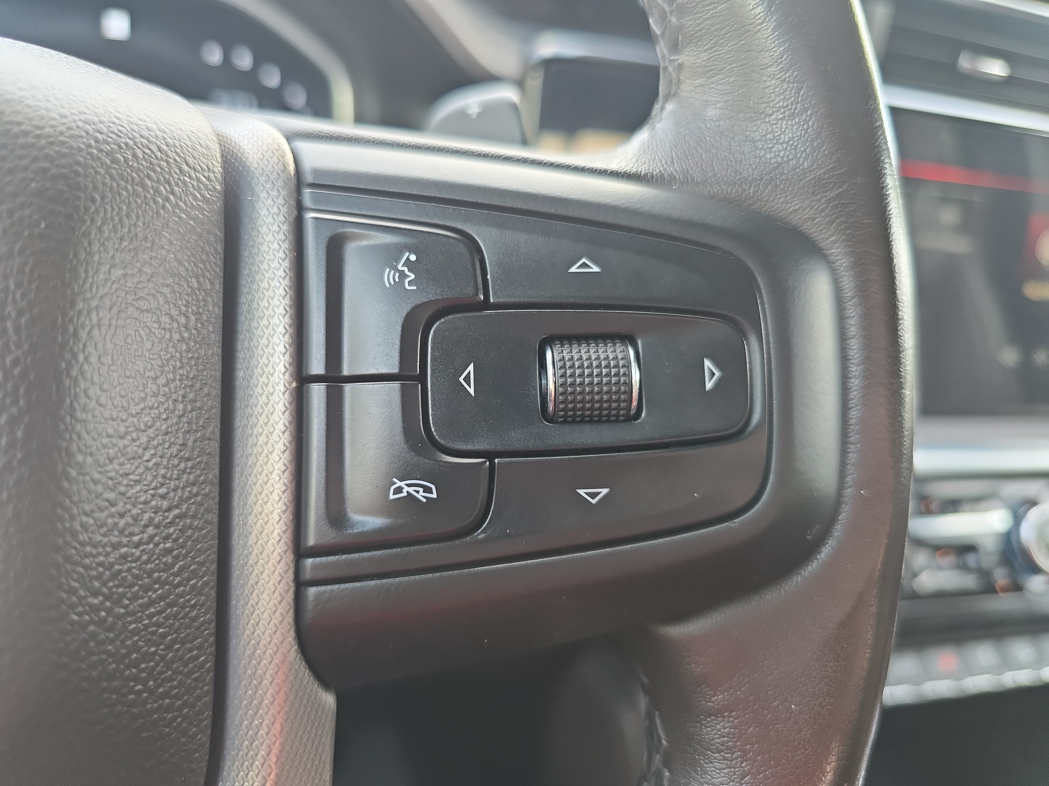 Used 2023 GMC Sierra 1500 Denali w/ Denali Reserve Package AWD/4WD image 17