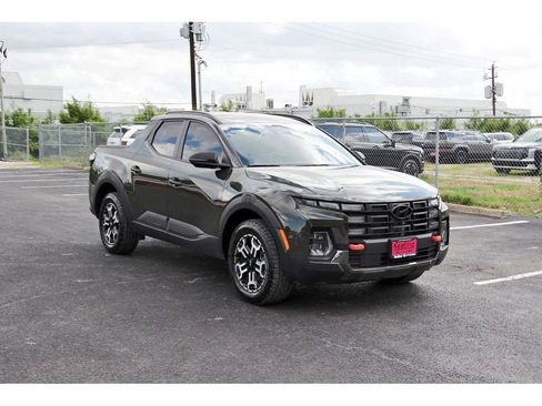 Used 2025 Hyundai Santa Cruz XRT image 3