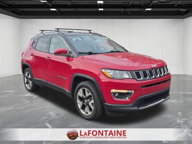 Used 2018 Jeep Compass Limited AWD/4WD image 7