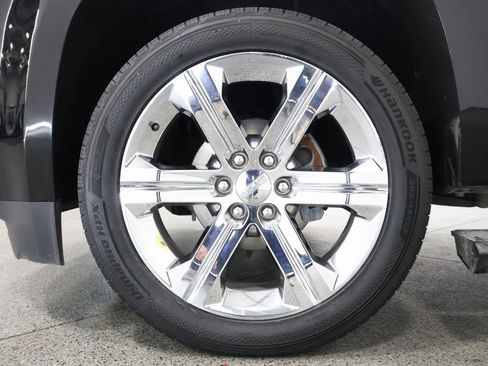 Used 2019 GMC Yukon Denali w/ Denali Ultimate Package image 5