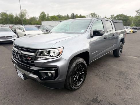 Used 2022 Chevrolet Colorado Z71 AWD/4WD image 7