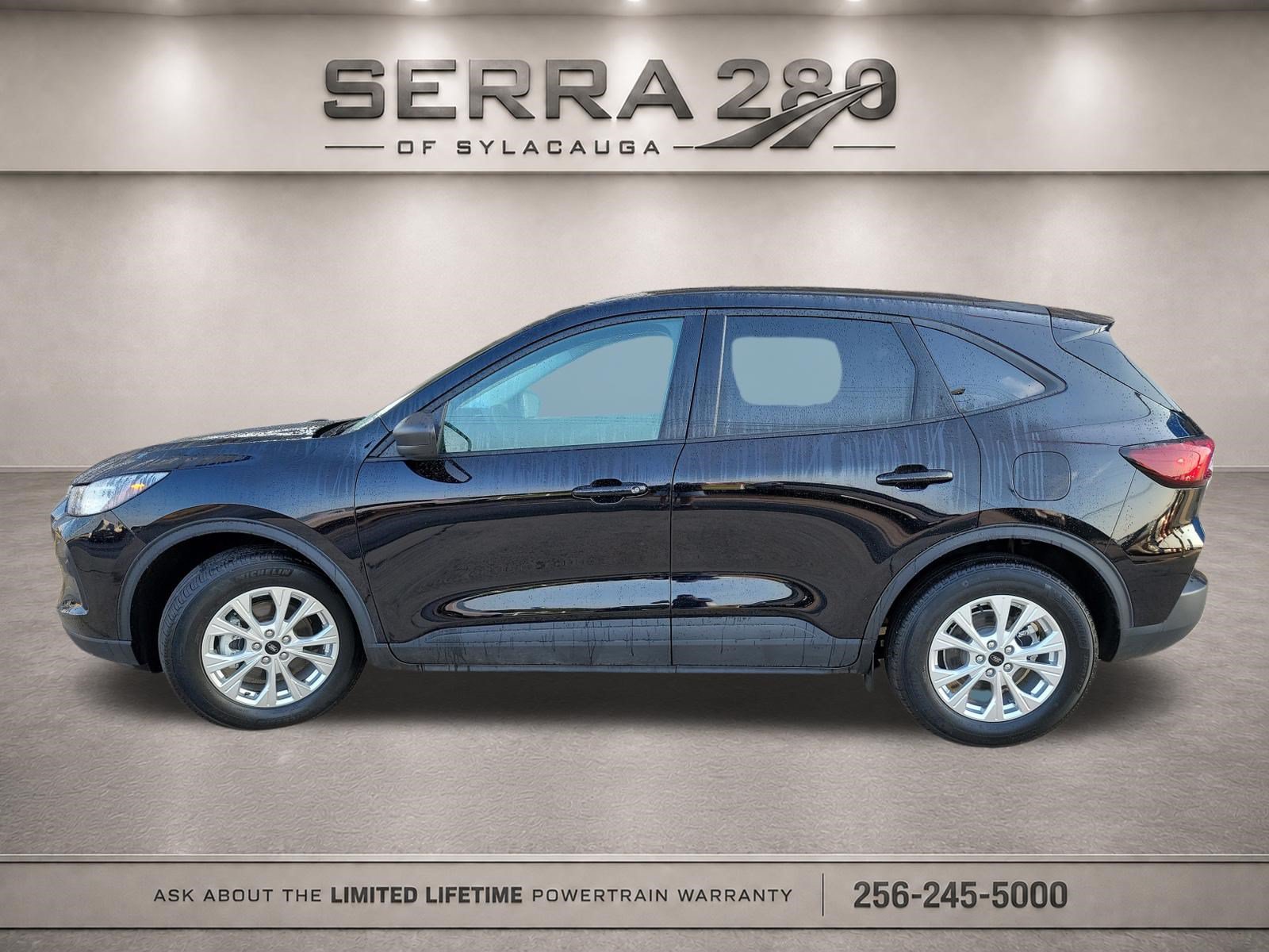 Used 2025 Ford Escape Active w/ Tech Pack #1 FWD image 4