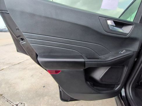 Used 2025 Ford Escape ST-Line AWD/4WD image 26
