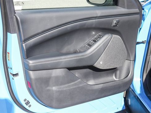 Certified 2024 Ford Mustang Mach-E Premium image 27