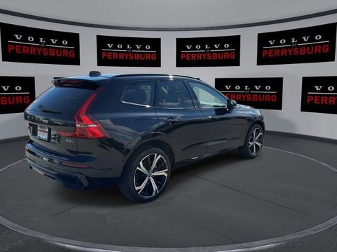 Used 2024 Volvo XC60 B5 Ultimate w/ Protection Package Premier AWD/4WD image 8