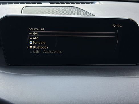 Used 2022 MAZDA MAZDA3 s image 17