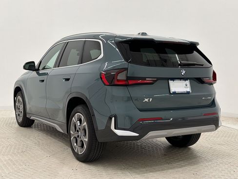 Certified 2025 BMW X1 xDrive28i w/ Premium Package AWD/4WD image 3