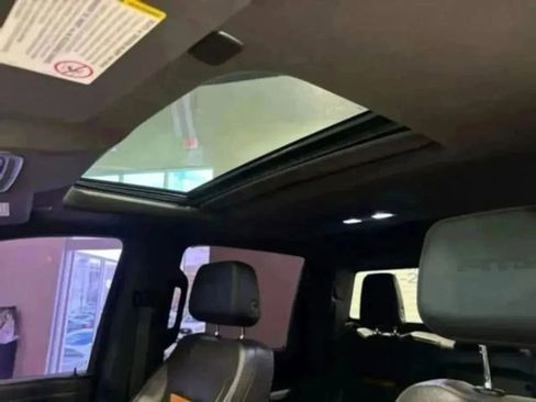 Used 2020 GMC Sierra 2500 AT4 w/ AT4 Premium Package image 24