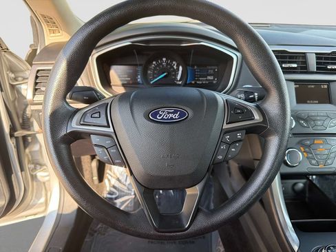 Used 2018 Ford Fusion S FWD image 30