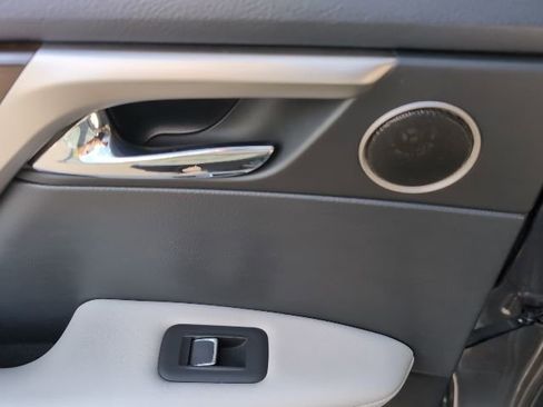 Used 2019 Lexus RX 450h AWD w/ Navigation Package image 23