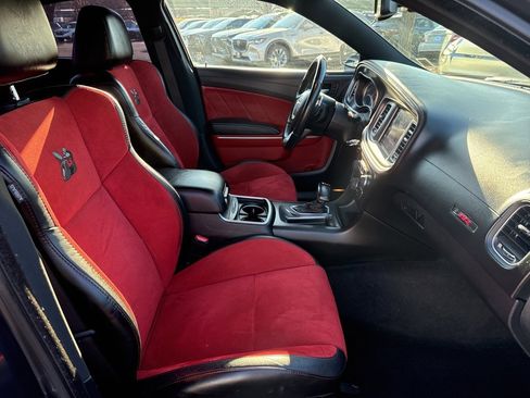 Used 2022 Dodge Charger Scat Pack image 31
