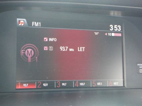 Used 2013 Honda Accord Sport image 21