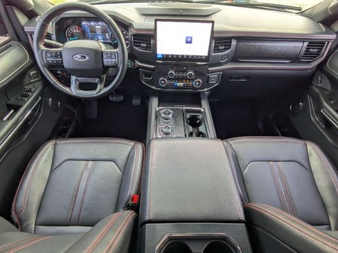 Used 2022 Ford Expedition Limited AWD/4WD image 16