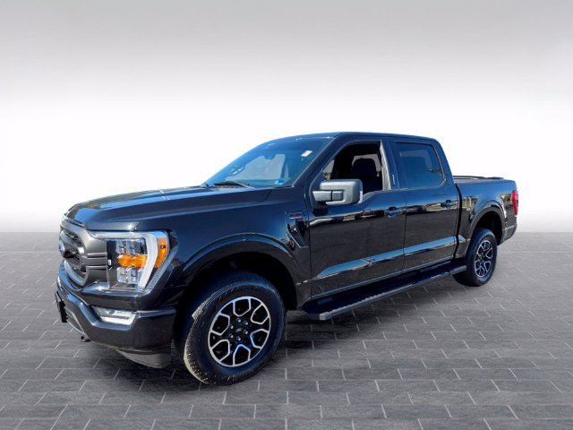 Used 2023 Ford F150 XLT w/ Equipment Group 302A High AWD/4WD image 3