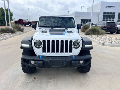 Used 2023 Jeep Wrangler Unlimited Rubicon 4xe w/ Steel Bumper Group AWD/4WD image 8