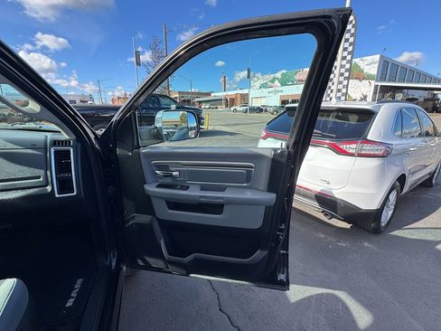 Used 2018 RAM 1500 Big Horn image 27