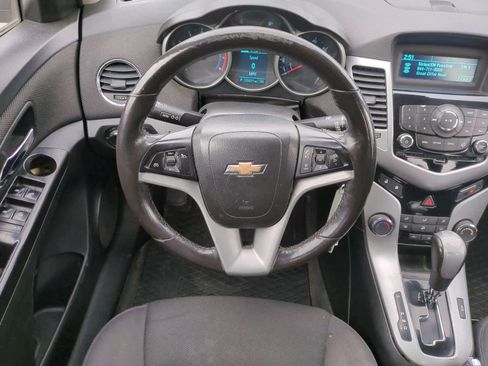 Used 2013 Chevrolet Cruze LT image 22