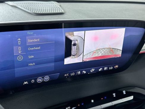 New 2026 Buick Enclave Avenir FWD image 16