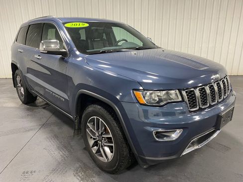 Used 2019 Jeep Grand Cherokee Limited image 2