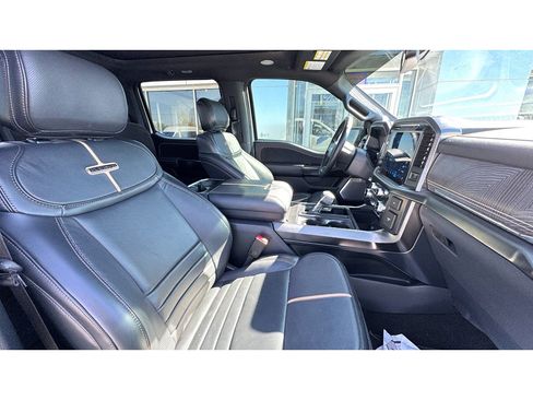 Used 2022 Ford F150 Platinum image 10