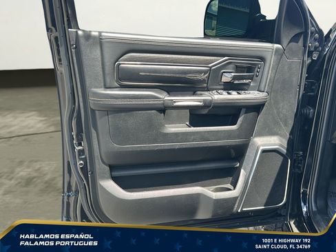Used 2022 RAM 2500 Limited w/ Night Edition AWD/4WD image 10